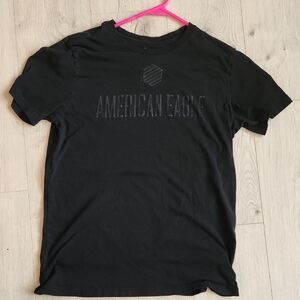 American Eagle Outfitters Black Short Sleeve Tee